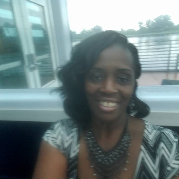 Meet your Posher, Crystal - Picture 1 of 1